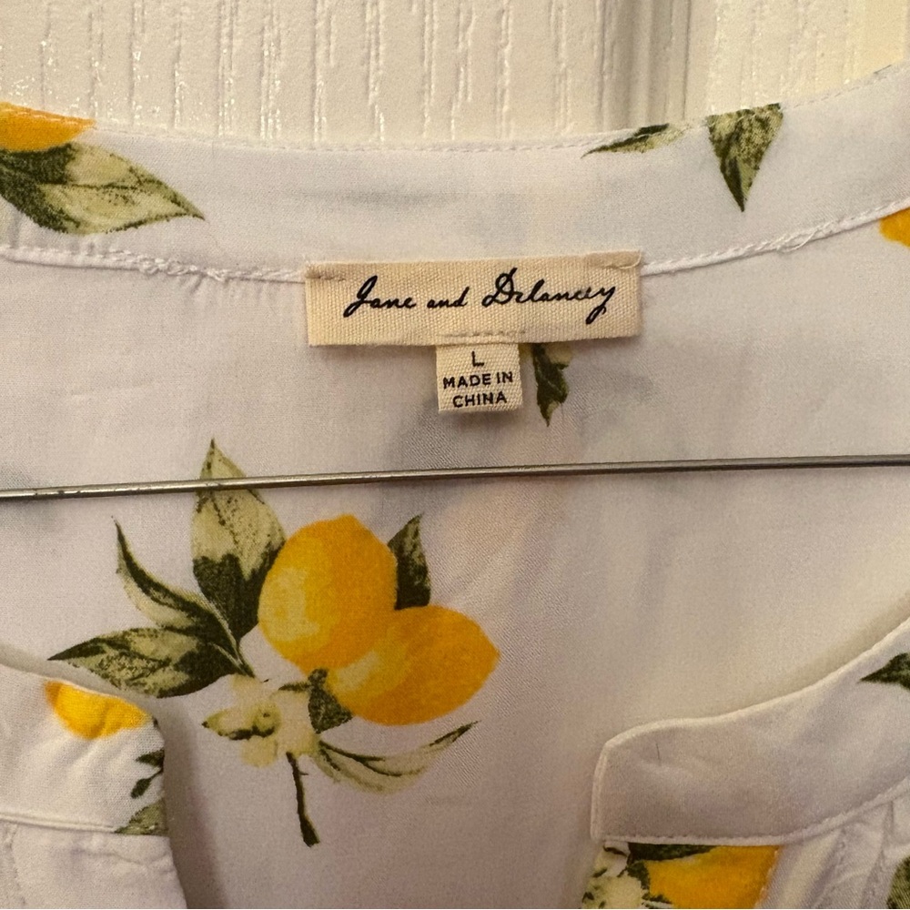 Jane and Delancey lemon print long sleeve blouse with roll tab sleeves. Size L - Picture 2 of 6